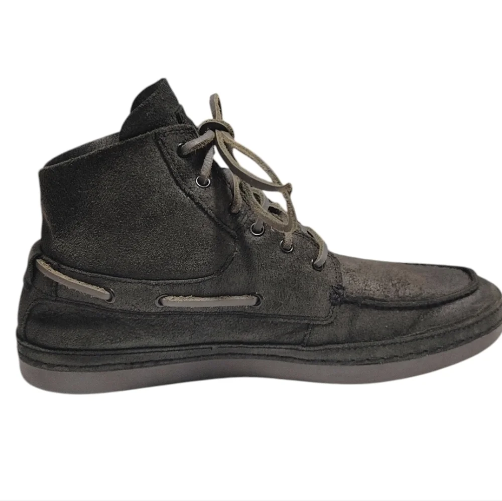 UGG Bayne Black Suede Lace Up Chukka Ankle Boots Mens Size 10.5